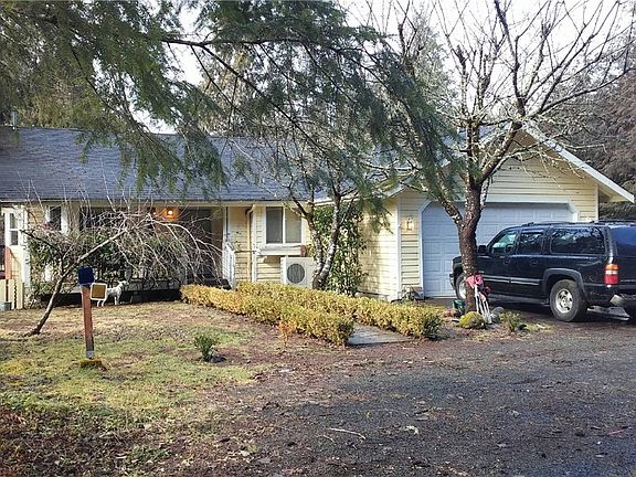 2nd image of 270 N Fairway Dr E