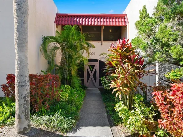 1009 S Bayshore Blvd Unit 204, Safety Harbor, FL 34695