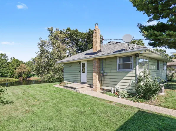 26150 S Shore Dr, Mendon, MI 49072