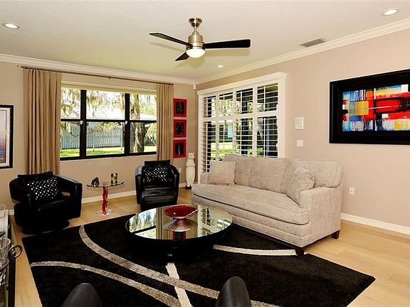 2nd image of 2730 Moss Oak Dr #15