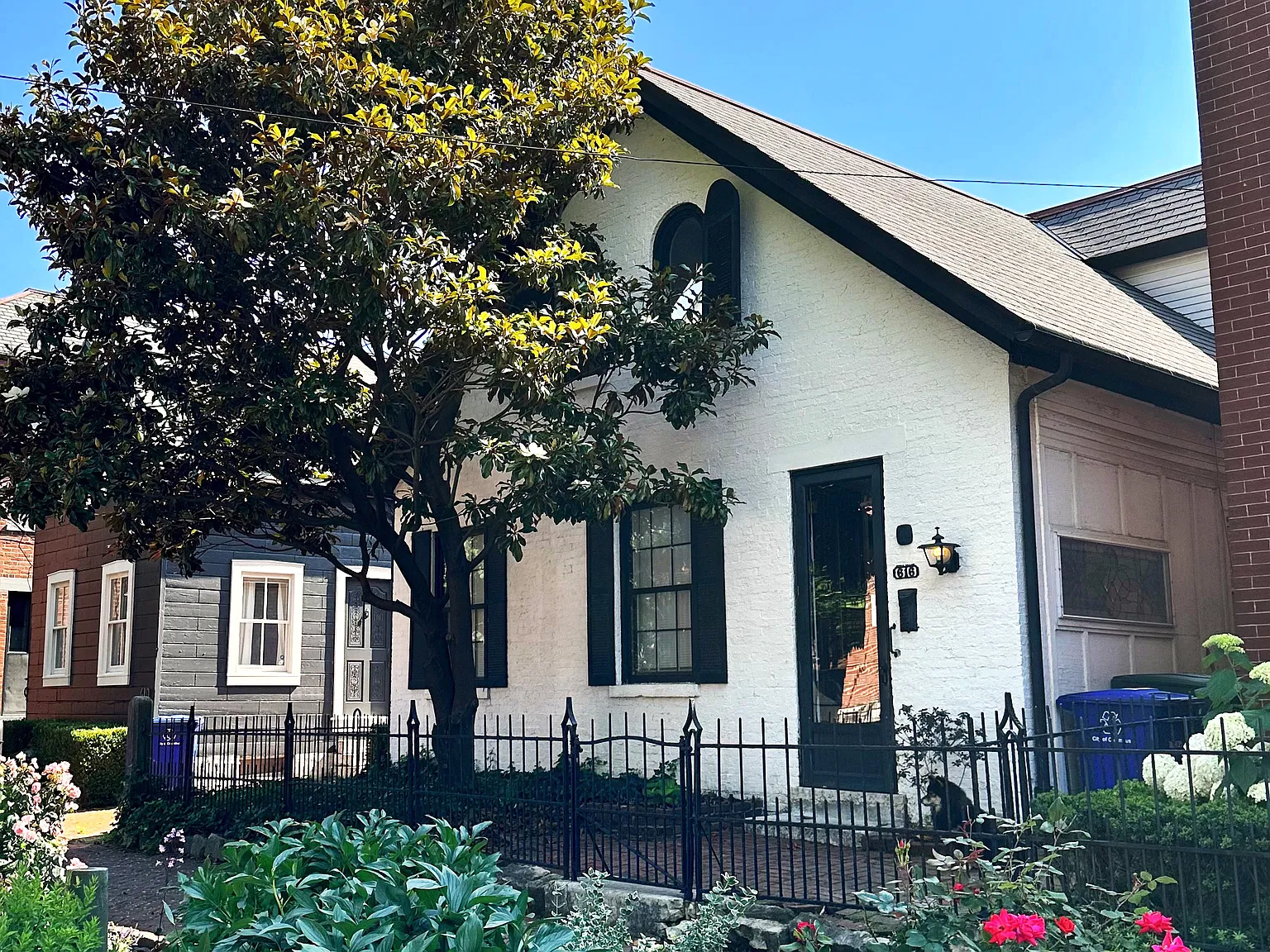 2 bed, 2060 sqft, $4,500 — Photo 1