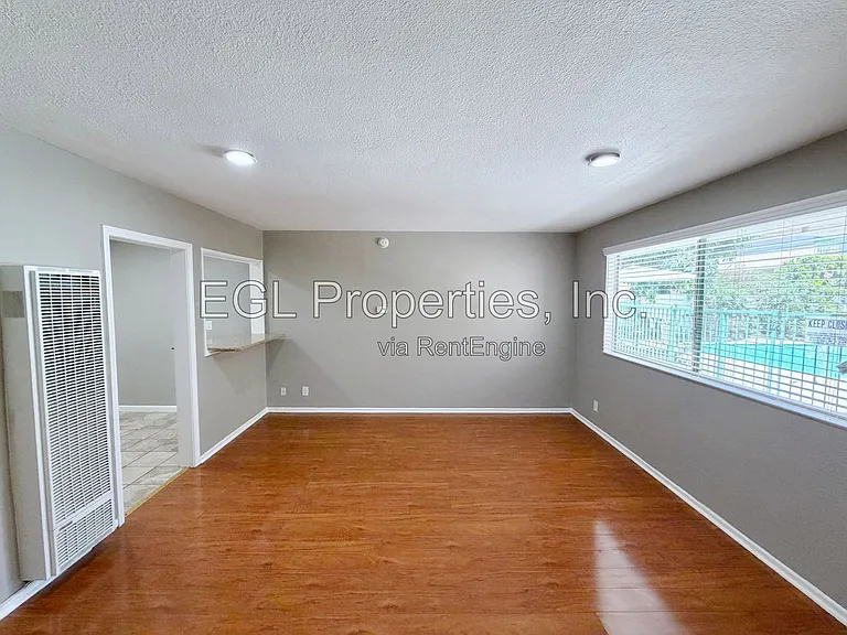 5916-5922 Carlton Way/1555 N. Bronson — Photo 8