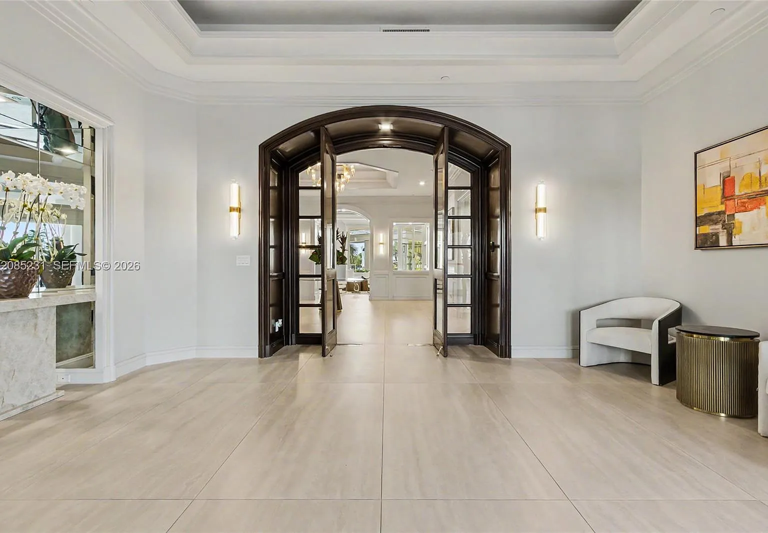 One Island Place Condo 1 — Photo 2
