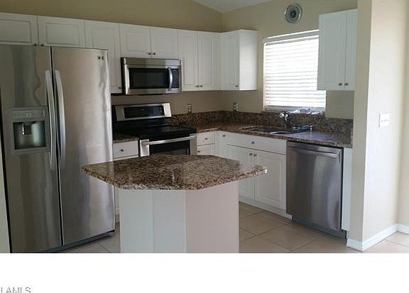 3rd image of 602 SE 3rd St