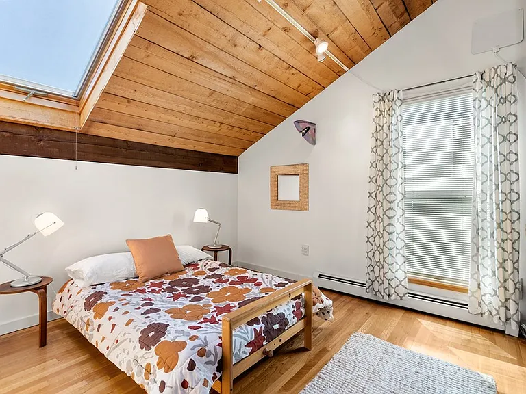 111 Chilton St — Photo 15