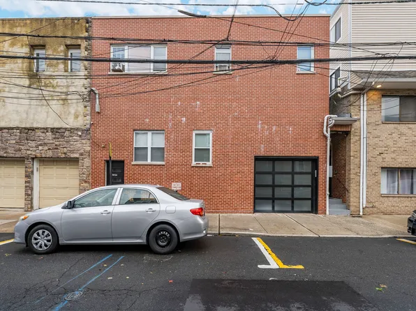 7013 Polk Street image 2 of 20