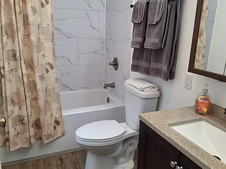 22614 Terrace Dr — Photo 4