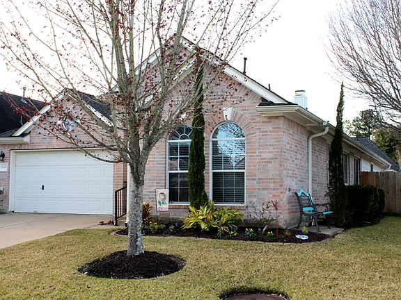 2nd image of 15843 Pleasant Green Cir
