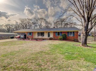 1002 Brookhaven Dr, Shelby, NC 28152