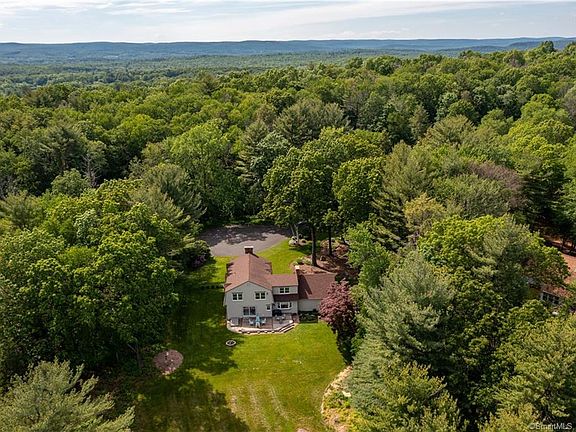 5th image of 115 Peak Mountain Dr