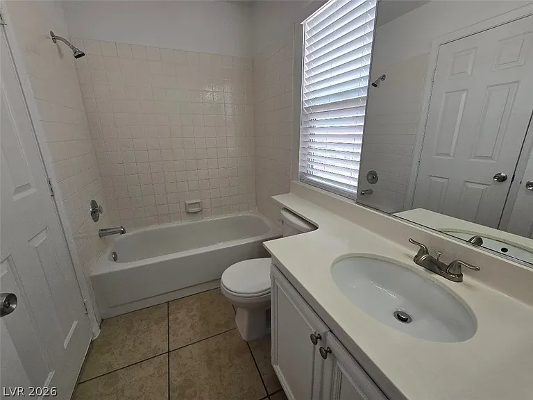 3515 Autumn Rain Ct — Photo 23