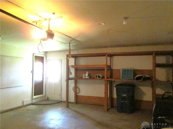 220 E Twin St, Lewisburg, OH 45338