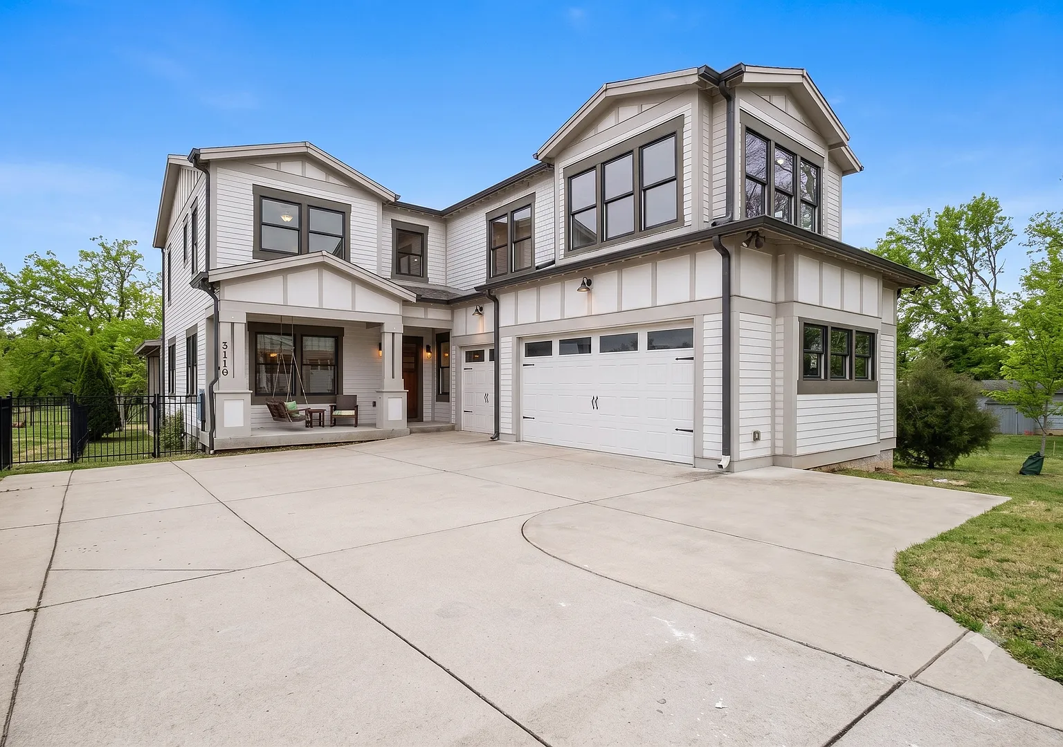 Luxury Sylvan Park Stunner w/ Private Outdoor Oasis & Rare 3-Car Garage — Photo 1