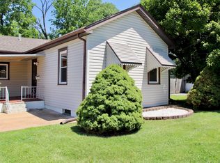 8730 Brenda Ave, Saint Louis, MO 63123