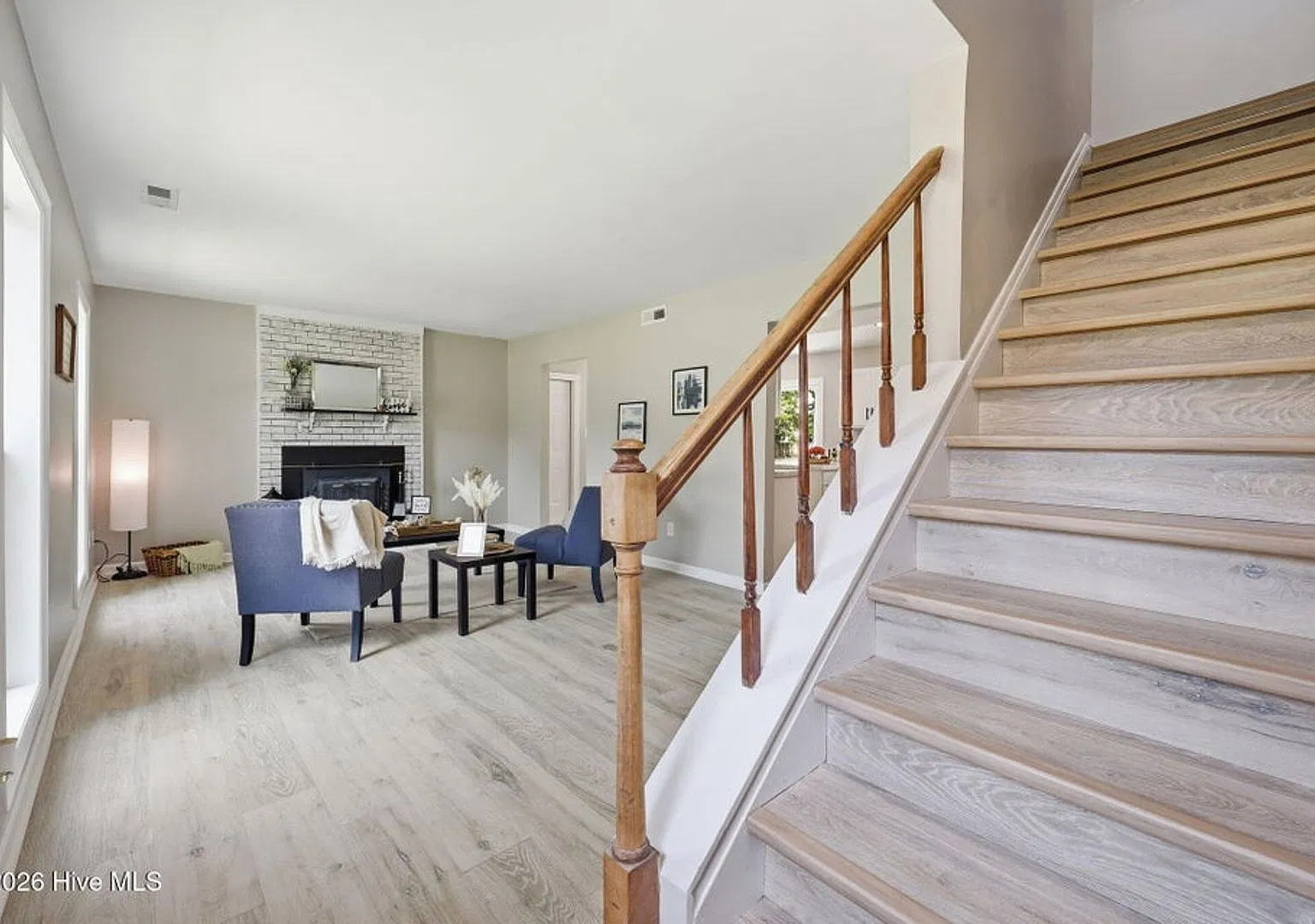Newly Renovated 4 Bedroom in Brynn Marr! — Photo 2