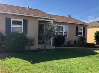 6443 Whitman Ave, Van Nuys, CA 91406