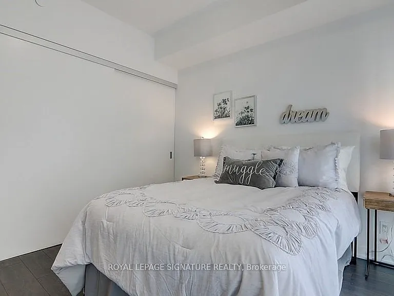 223 Saint Clair Ave W #318 — Photo 9