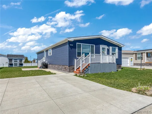 4315 Hurontario Pkwy #0, Niagara Falls, NY 14304