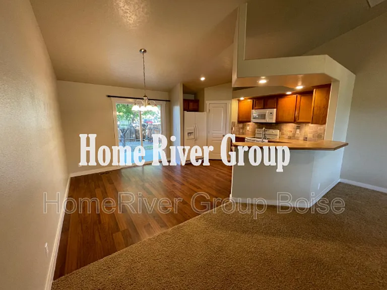 6397 S Warwickshire Ave — Photo 6