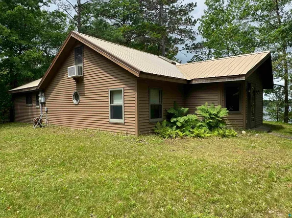 10690 Cedar Crest Dr, Iron River, WI 54847