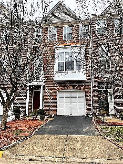 1st image of 2524 Woodrow Wilson Dr