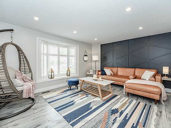 4th image of 118 Sanderson Dr