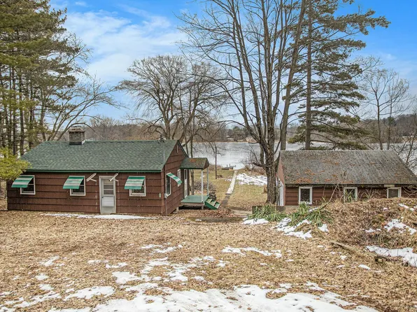 5767 Saggio Rd, Hastings, MI 49058