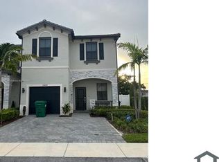 20464 NW 6th Pl, Miami Gardens, FL 33169