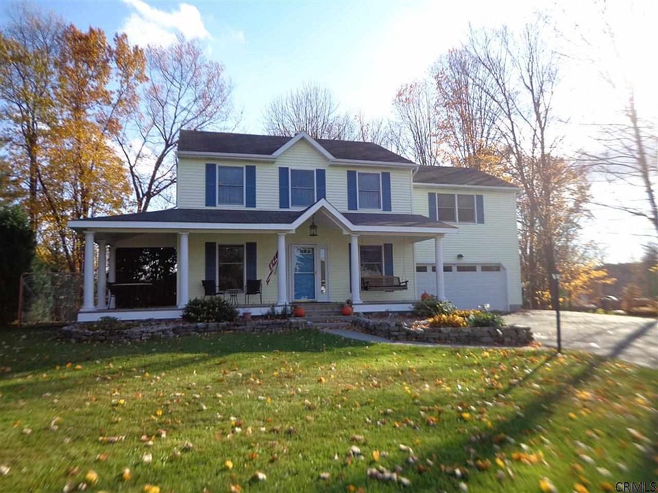 1st image of 106 Concord Dr
