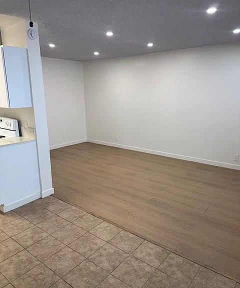 787 Gardenia Ave — Photo 3