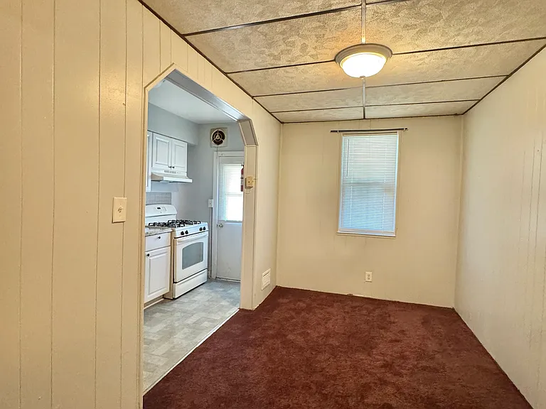 303 Allendale St — Photo 9