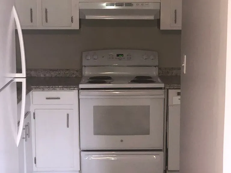 Stoneview Homes — Photo 30
