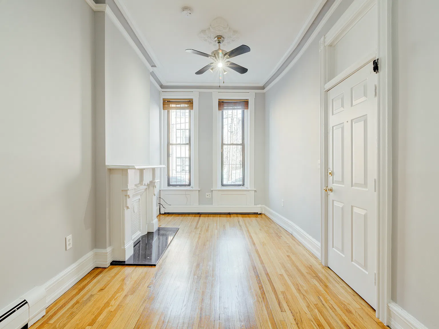 1 bed, 650 sqft, $2,395 — Photo 2