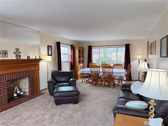 4th image of 1804 Williams Pl