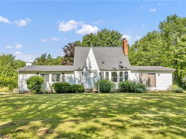 838 Nesbitt Rd, Northfield, OH 44067