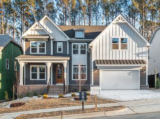 114 Sanderway Dr, Chapel Hill, NC 27516