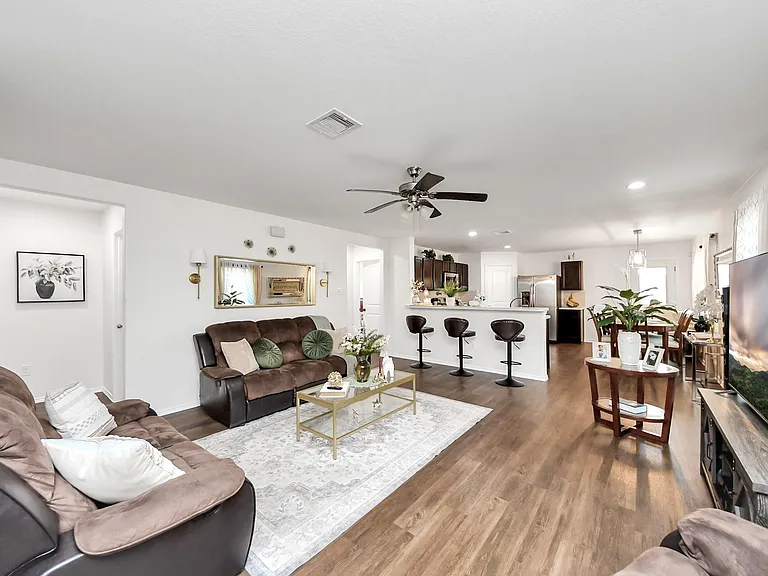 15439 Cipres Verde St — Photo 5