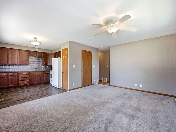 4th image of 2902 Johnson Ave NW
