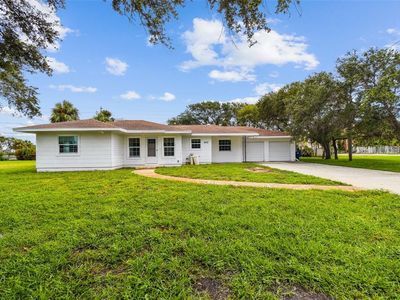 100 1st St, Belleair Beach, FL, 33786