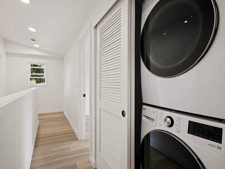 Washer/Dryer. Room for desk at end of hallway
