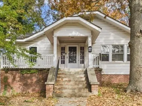 405 Burtner St, Greensboro, NC 27406