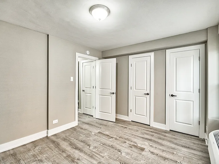 2545 W Fitch — Photo 12