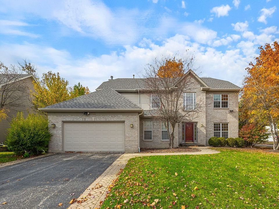 1st image of 722 Aster Dr