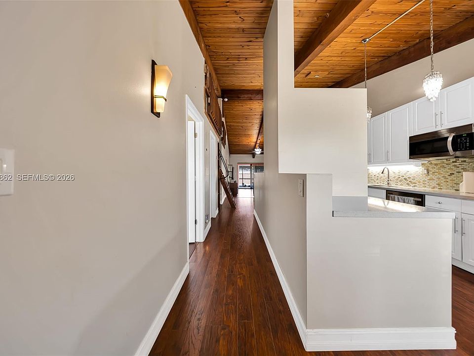 10341 Orange Ct, Pembroke Pines, FL 33026 | Zillow
