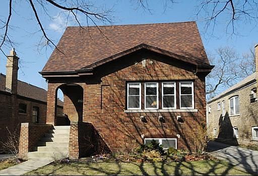 1st image of 1629 South Blvd