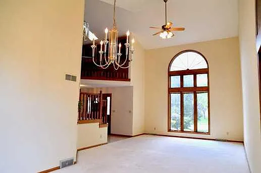 Dining - Sitting areas
