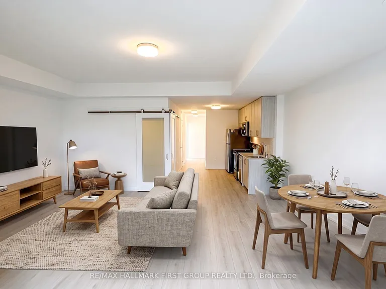 25 Palace St #P32 — Photo 2