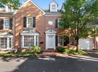 474 Linden St, Winnetka, IL 60093