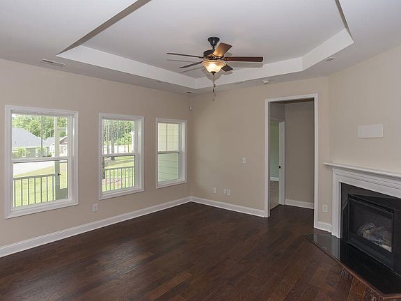 007 Family Room Compressed