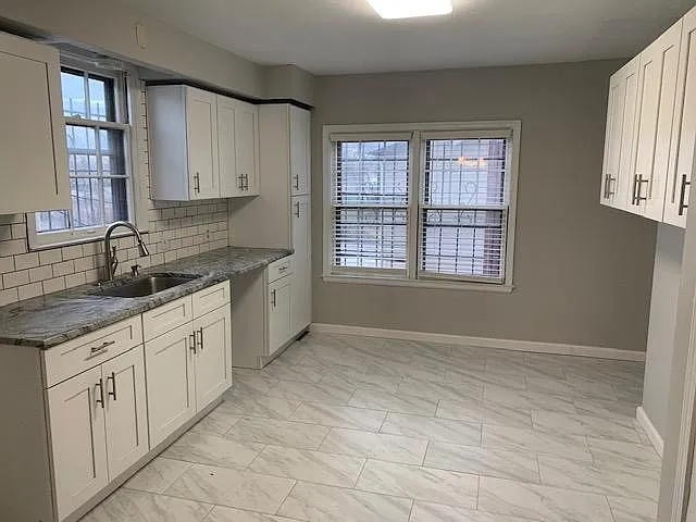 810 Kimball Pl #A — Photo 2